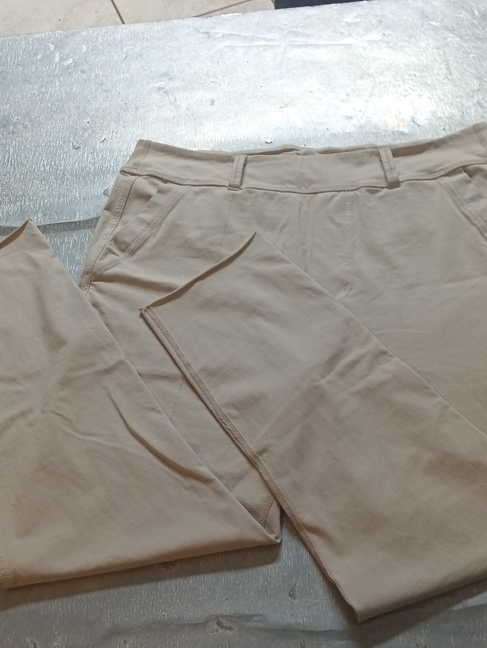 Frank And Eileen Murphy Billion Dollar Pants Cement Tan Size Large LAB600 NWOT